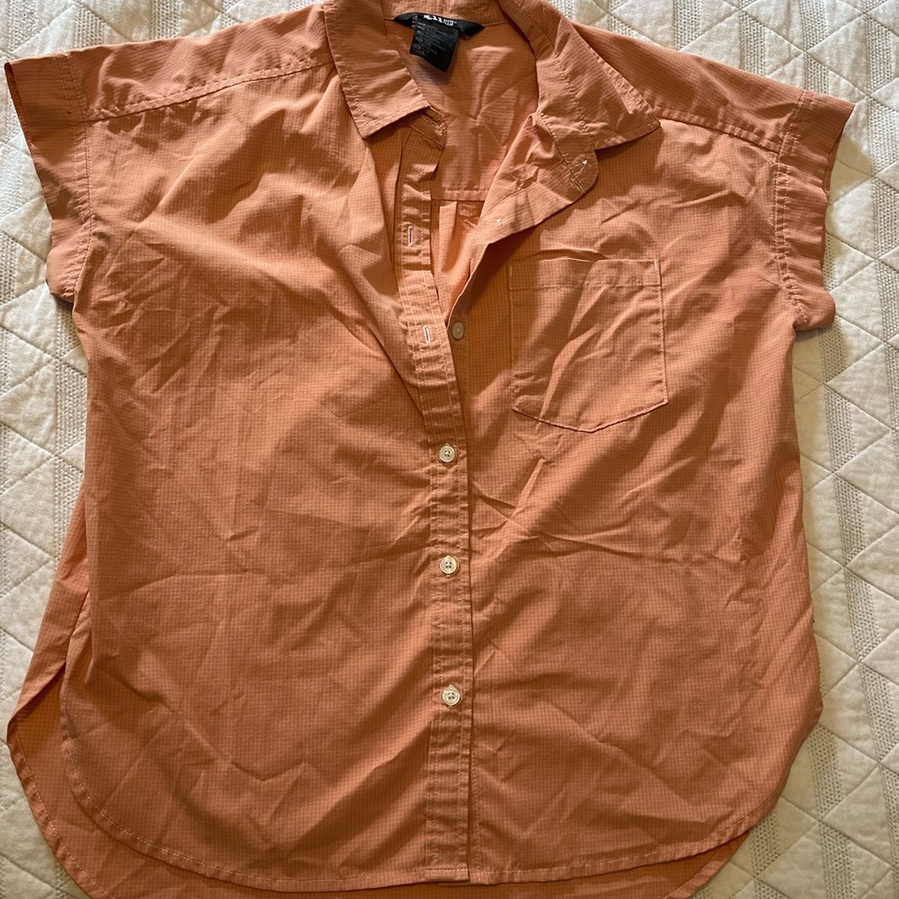 Women's Coral Button-Up Top